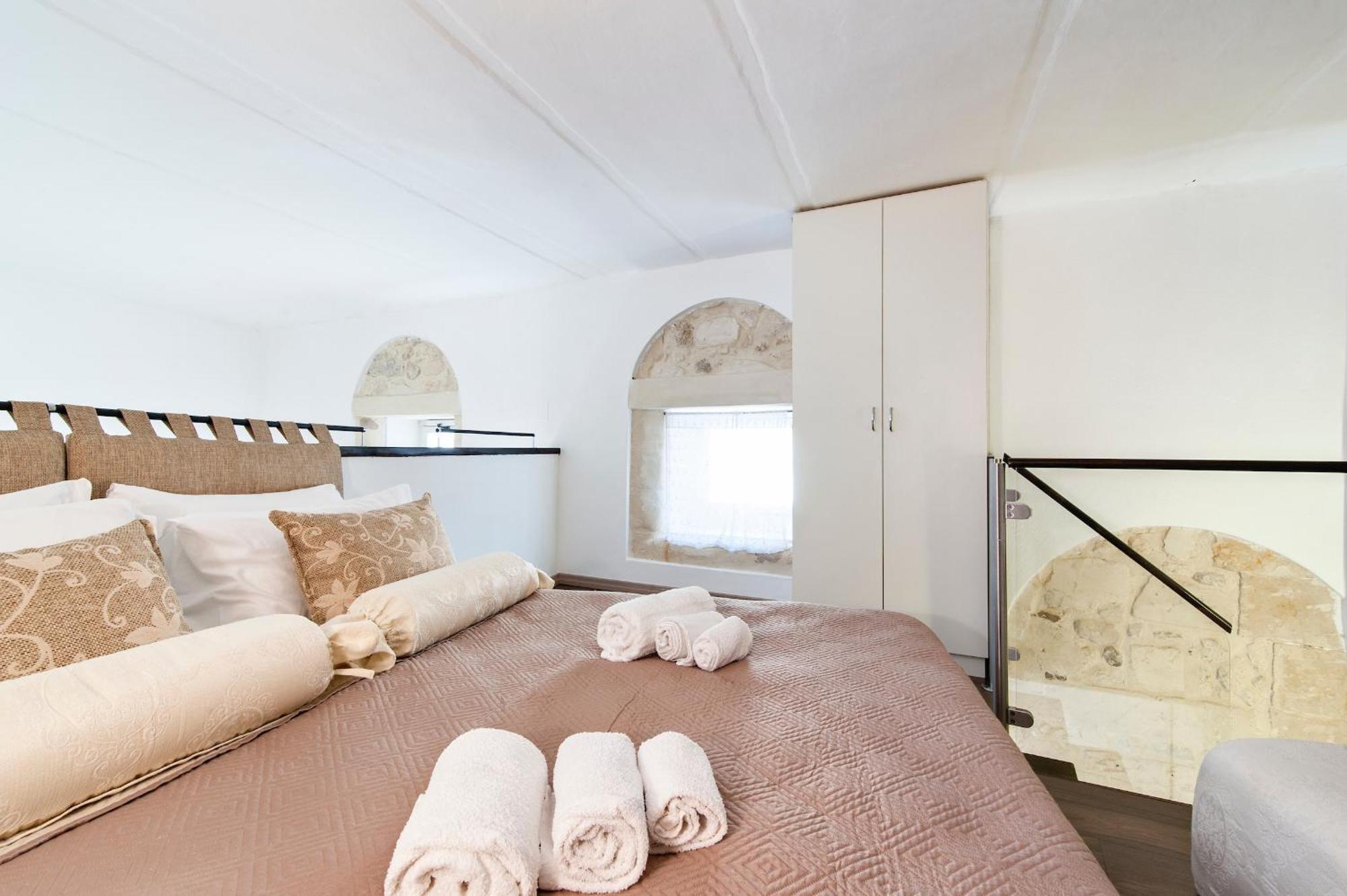 Suite Dei Longobardi Lecce Exterior photo