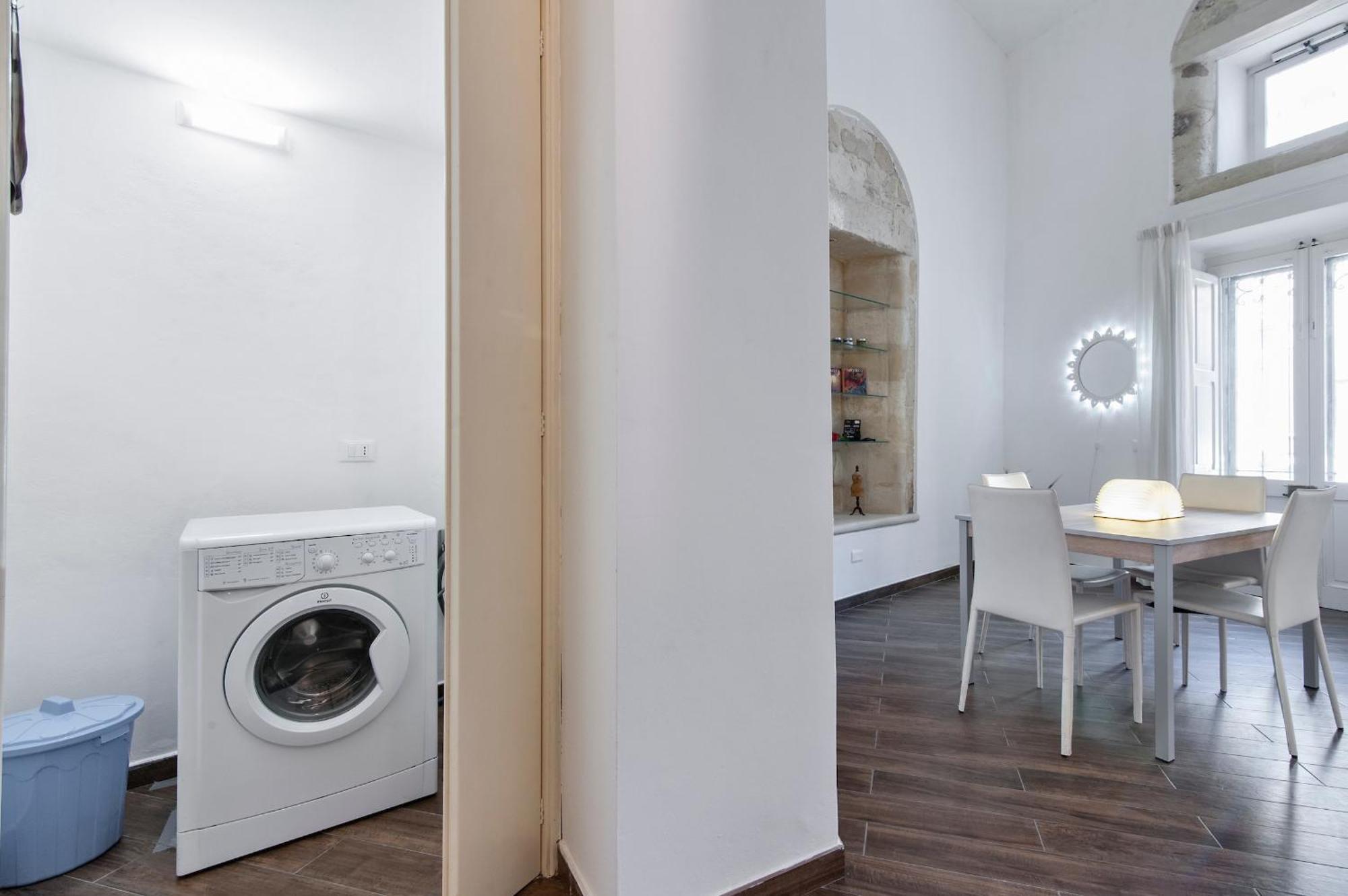 Suite Dei Longobardi Lecce Exterior photo